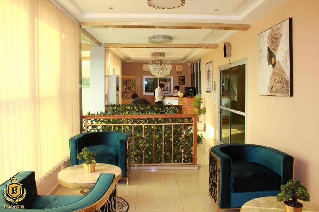 Gold Hotel Bafang Eksteriør bilde