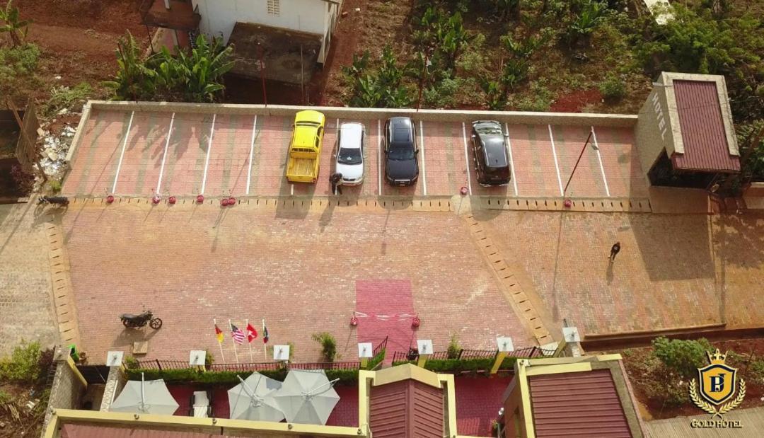Gold Hotel Bafang Eksteriør bilde
